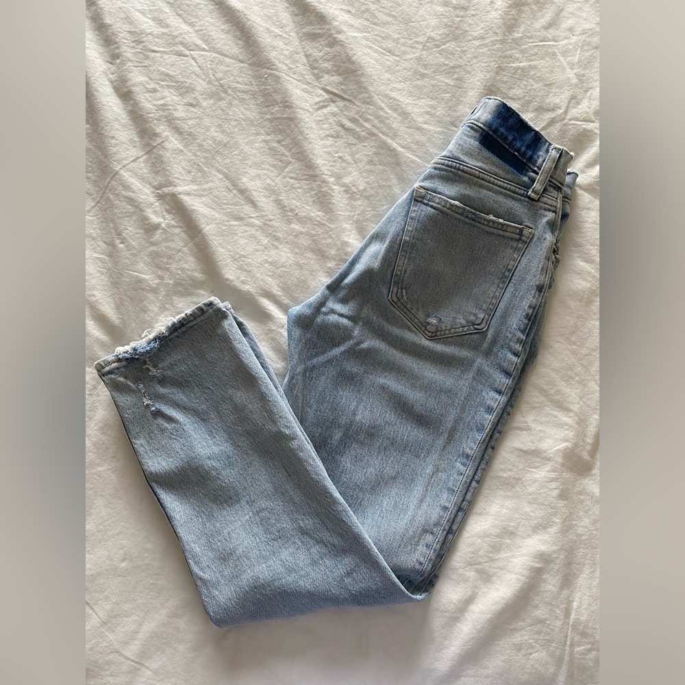 Abercrombie & Fitch The 90s Straight Ultra High Rise Curve Love 26 / 2 Short